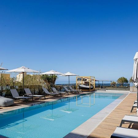 Eleven Boutique Suites Stavromenos Exterior photo