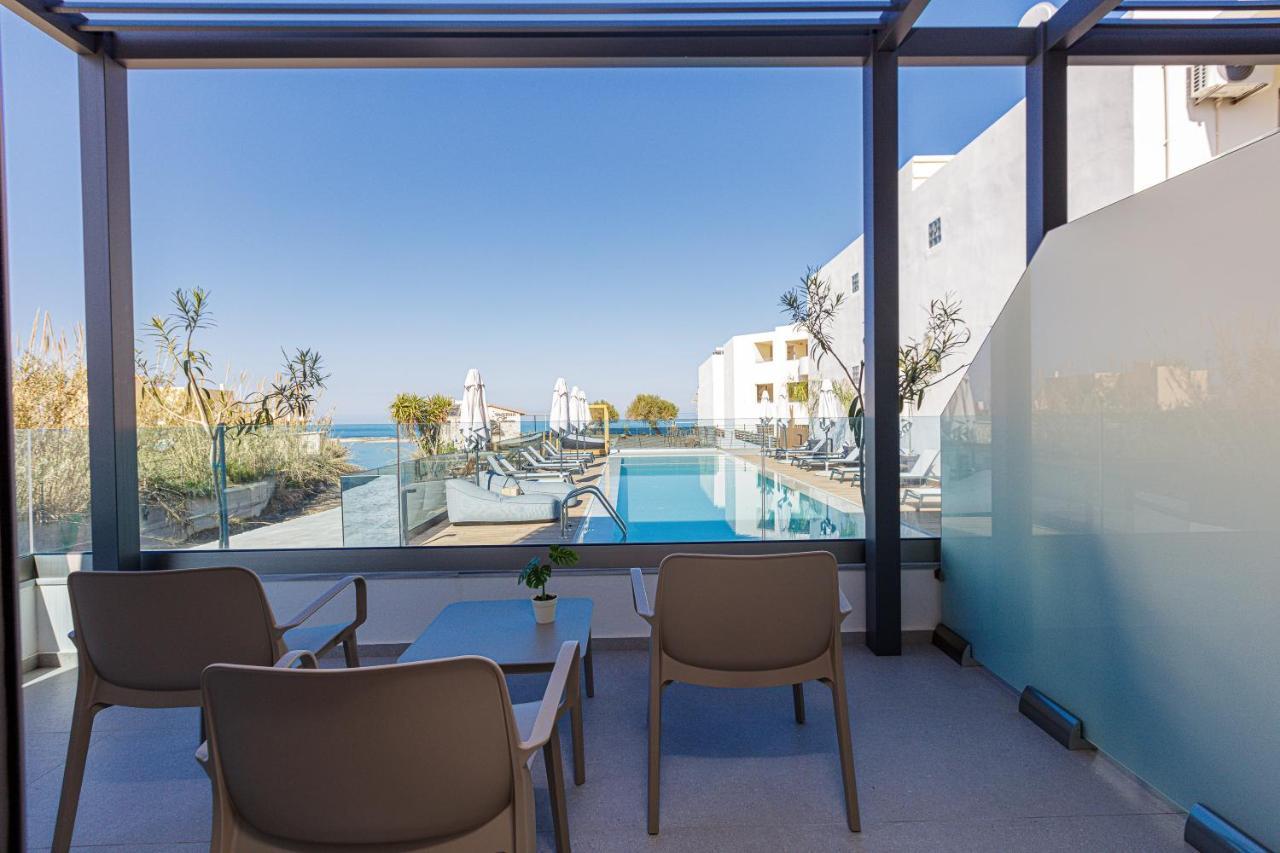 Eleven Boutique Suites Stavromenos Exterior photo