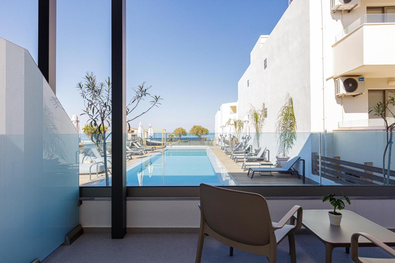 Eleven Boutique Suites Stavromenos Exterior photo
